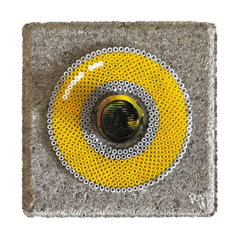 Unikat - Up Pixeling Cans Black/Yellow