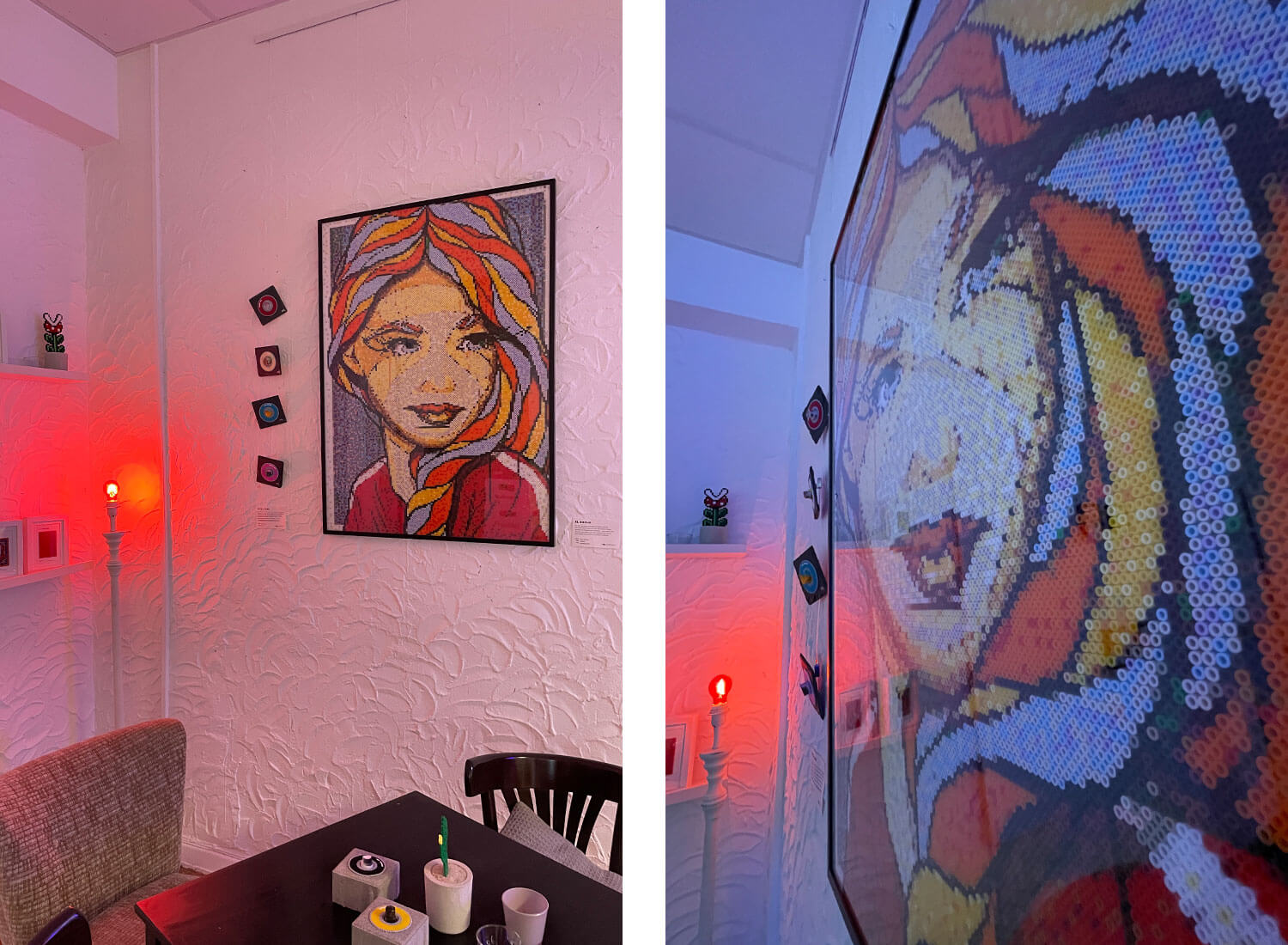 Zweigeteiltes Bild was ein besonder buntes Werk darstellt. Die linke Seite zeigt das Bild zusammen mit anderen Werken an der Wand. Die andere Seite zeigt das Bild in Nahaufnahme Zweigeteiltes Bild was ein besonder buntes Werk darstellt. Die linke Seite zeigt das Bild zusammen mit anderen Werken an der Wand. Die andere Seite zeigt das Bild in Nahaufnahme